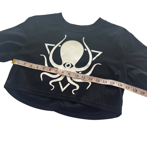 Deep Dark Dangerous Octopus Logo Crop Tee – Black Edgy Streetwear, XS Killstar - Picture 8 of 9